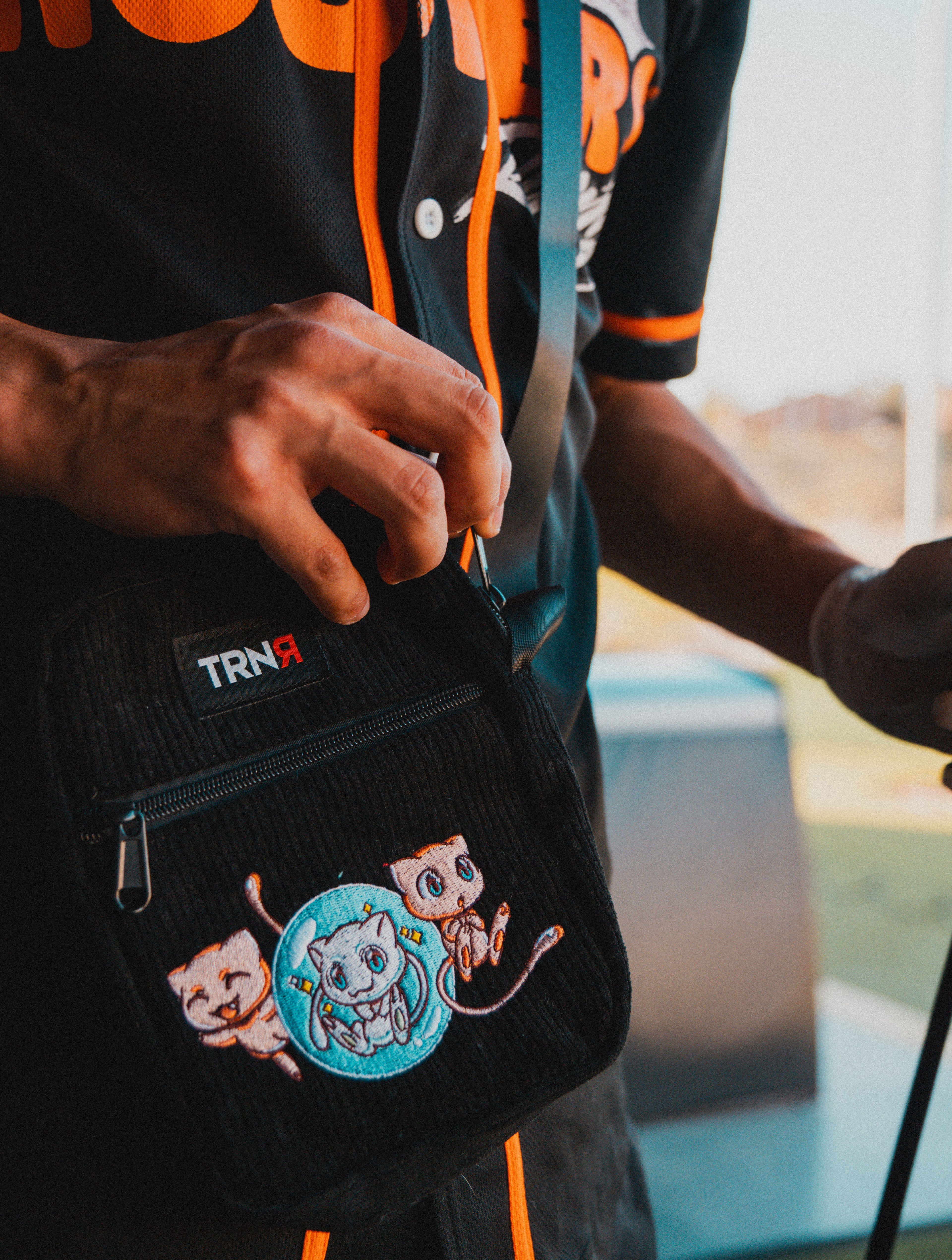 MEW TRNR Bags